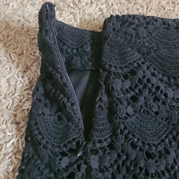 Love 21 Black Crochet Skirt Size Small - Picture 8 of 8
